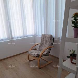 UMAG – stan u centru, 300 m od mora