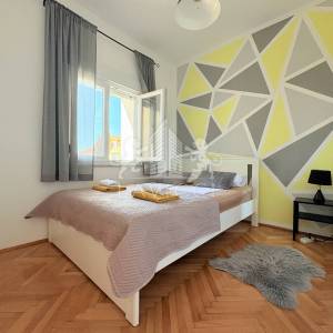 Uređena dvojna kuća s velikom okućnicom - Smiljevac, Zadar