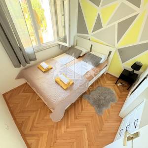 Uređena dvojna kuća s velikom okućnicom - Smiljevac, Zadar