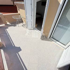 Uređena i opremljena kuća s 4 sobe, 250 m od mora - Vir