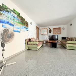 Uređena i opremljena kuća s 4 sobe, 250 m od mora - Vir