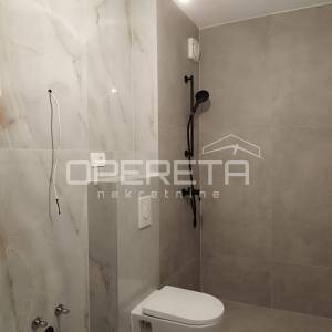 Useljiv stan novogradnja! Penthouse s krovnom Terasom u Poljica/Marina kraj Trog