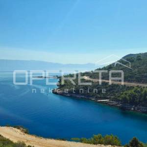 Uvala Prapatna, investicijsko zemljište u mirnoj zoni