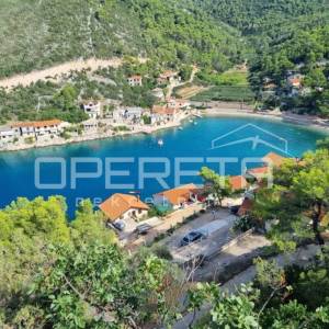 Uvala Prapatna, investicijsko zemljište u mirnoj zoni