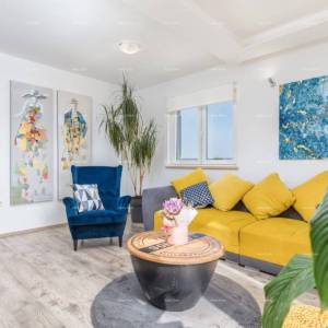 Valbandon, dvoetažni stan u  blizini mora.