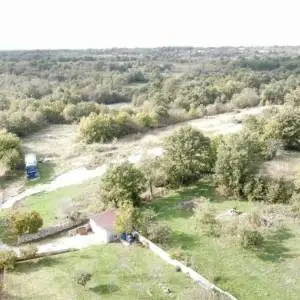 Velika građevinska parcela koja je parcelirana !