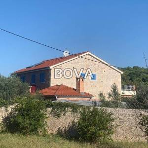 Villa 241 m2 – Ždrelac *30m od mora* (ID-2547/E)