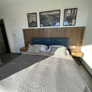 Villa modernog dizajna s bazenom-prodaja, Svetvinčenat!