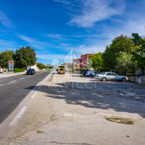 Više građevinskih zemljišta - Murvica