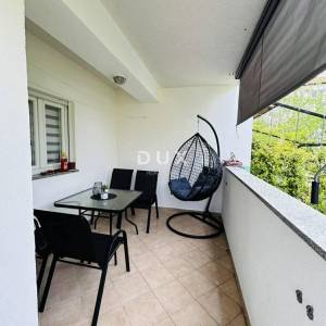 VIŠKOVO, CENTAR - 2S+DB, 70m2 u prizemlju