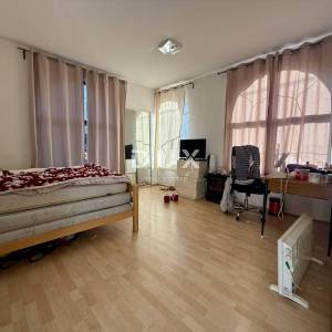 VIŠKOVO, SROKI - 1S+DB s lijepom terasom i GARAŽOM!