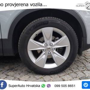 Volvo XC40 1.5 T2 Aut. Core 129 KS, KAM+VIRT+GR SJED+LED+LANE