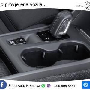 Volvo XC40 1.5 T2 Aut. R Design Recharge 129 KS, ZRAČ+PANO+KAM+GR SJED+KEY+VIRT