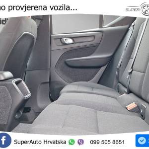 Volvo XC40 1.5 T2 Momentum Core 129 KS, KAM+VIRT+GR SJED+LED+LANE
