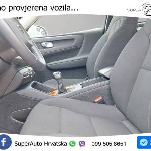 Volvo XC40 1.5 T2 Momentum Core 129 KS, KAM+VIRT+GR SJED+LED+LANE