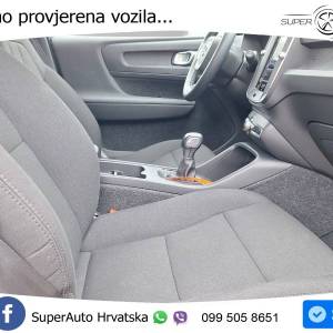 Volvo XC40 1.5 T2 Momentum Core 129 KS, KAM+VIRT+GR SJED+LED+LANE