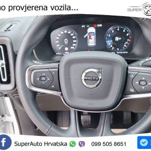 Volvo XC40 1.5 T2 Momentum Core 129 KS, KAM+VIRT+GR SJED+LED+LANE