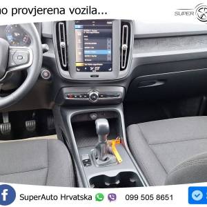 Volvo XC40 1.5 T2 Momentum Core 129 KS, KAM+VIRT+GR SJED+LED+LANE