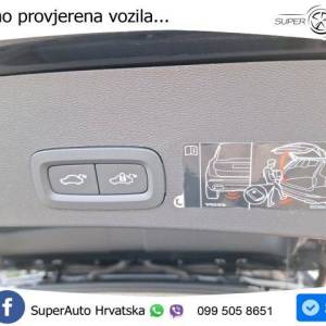 Volvo XC40 1.5 T3 Momentum Pro 163 KS, 360°+KEY+GR SJED+VIRT+LANE