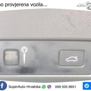 Volvo XC40 1.5 T3 R Design 163 KS, KAM+KEY+GR SJED+VIRT+LANE