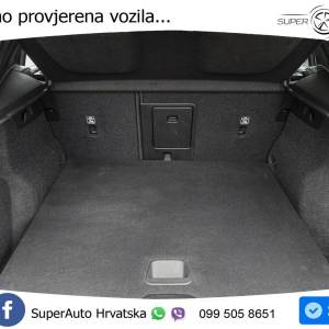 Volvo XC40 1.5 T4 Aut. Core 129 KS, KAM+GR SJED