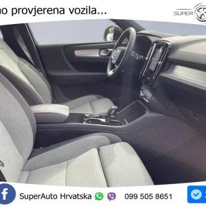 Volvo XC40 1.5 T4 Aut. Plus Bright 129 KS, KAM+KEY+LED+VIRT+LANE