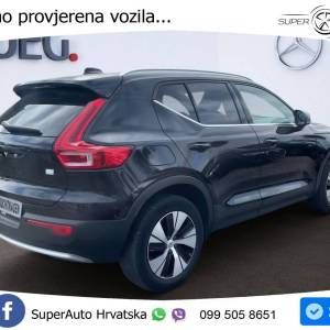 Volvo XC40 1.5 T4 Aut. Plus Bright 129 KS, KAM+KEY+LED+VIRT+LANE