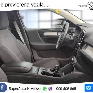 Volvo XC40 2.0 B3 Aut. Momentum Pro 163 KS, LED+KAM+GR SJED+VIRT