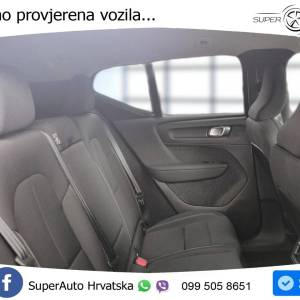 Volvo XC40 2.0 B3 Aut. Momentum Pro 163 KS, LED+KAM+GR SJED+VIRT