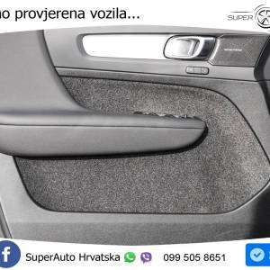 Volvo XC40 2.0 B3 Aut. Plus Dark 163 KS, ACC+KAM+KEY+GR SJED+VIRT+LANE