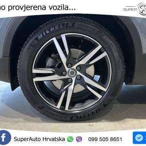 Volvo XC40 2.0 B4 AWD Aut. R Design 197 KS, KAM+LED+GR SJED+VIRT+LANE