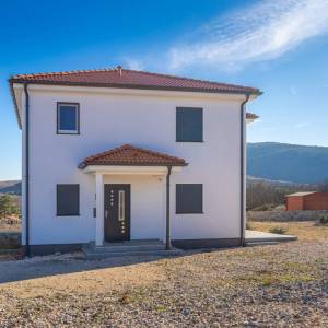 VRBNIK - Montažna kuća s pogledom na more