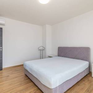 VRBNIK - Montažna kuća s pogledom na more