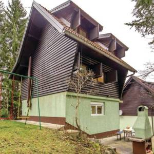 VRBOVSKO - Samostojeća planinska kuća