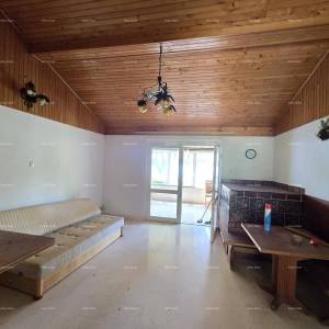 Vrhunska lokacija ! 1 red do mora !