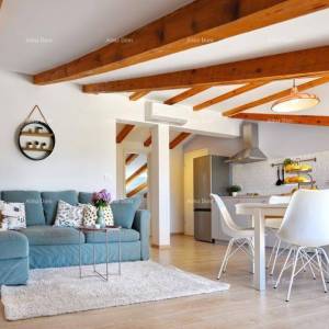 Vrsar, dva stana ukupne stambene površine  180,00 m²