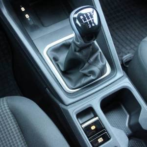 VW Caddy 2.0 TDi 122ks *KAMERA*