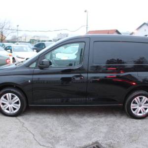 VW Caddy 2.0 TDi 122ks *KAMERA*