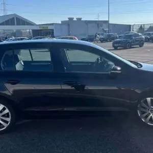 VW golf 6  1.6 tdi super stanje
