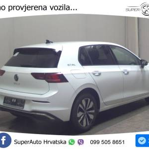 VW Golf 8 1.5 TSI 150 KS, ACC+GR SJED+VIRT