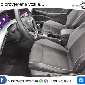 VW Golf 8 1.5 TSI 150 KS, ACC+GR SJED+VIRT