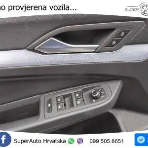 VW Golf 8 1.5 TSI 150 KS, ACC+LED+GR SJED+VIRT