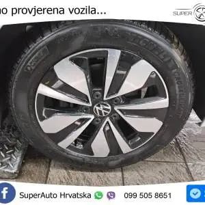 VW Golf 8 1.5 TSI 150 KS, ACC+LED+GR SJED+VIRT