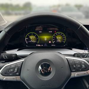 VW Golf 8 2.0 TDI 115 UNITED