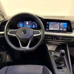 VW Golf 8 2.0 TDI - 3 godine jamstva