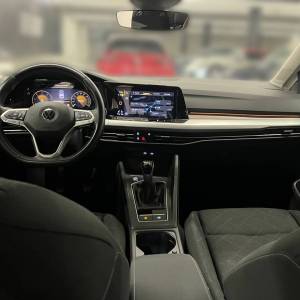 VW Golf 8 2,0 TDI - 3 godine jamstva