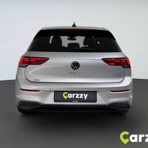 VW Golf 8 2.0 TDI LIFE - 3 godine jamstva