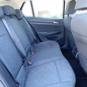 VW Golf 8 2.0 TDI LIFE - 3 godine jamstva