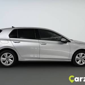 VW Golf 8 2.0 TDI LIFE - 3 godine jamstva