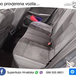 VW Golf 8 Variant 2.0 TDI Aut. Life 116 KS, ACC+LED+GR SJED+PANO+HEAD+MASAŽA